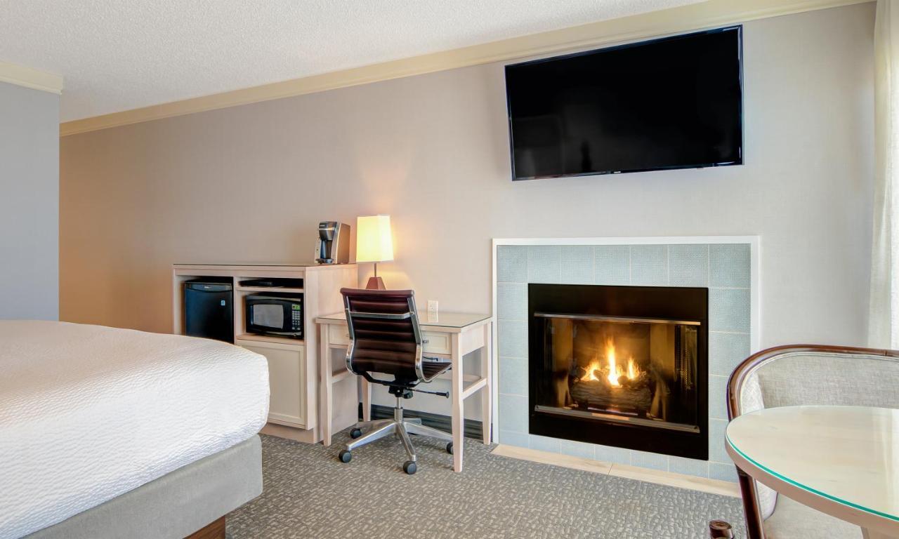 Resort Hallmark -