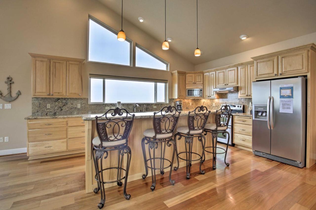 Holiday home Oceanfront South With Hot Tub And Sauna