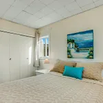 Beach Retreat -- Upper Retreat