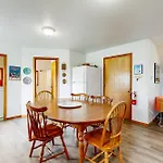 Nye Beach Bungalow