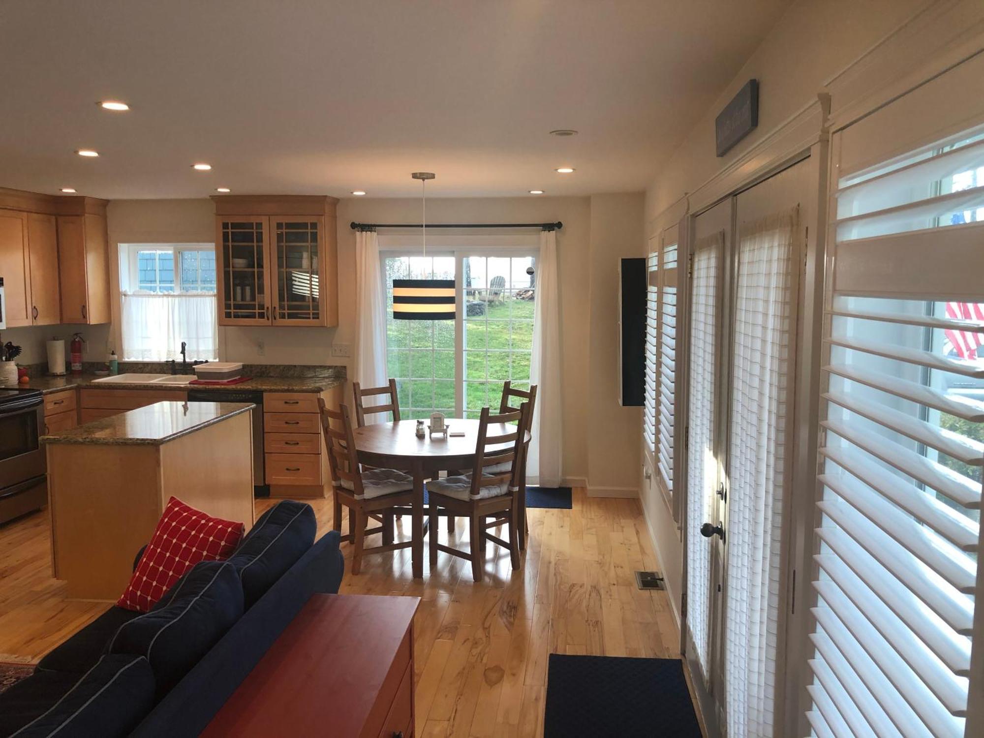 Seagrass At Beverly Apartment