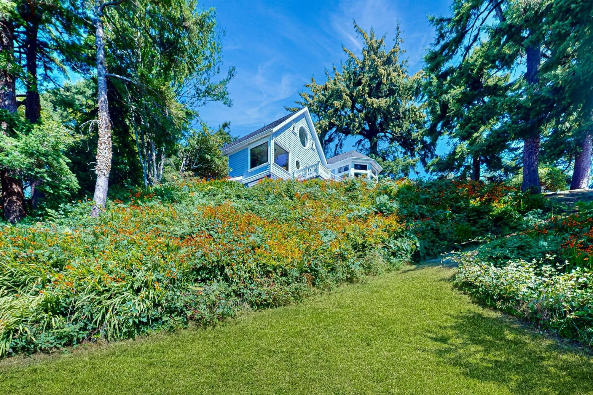Blue Heron Bluff *