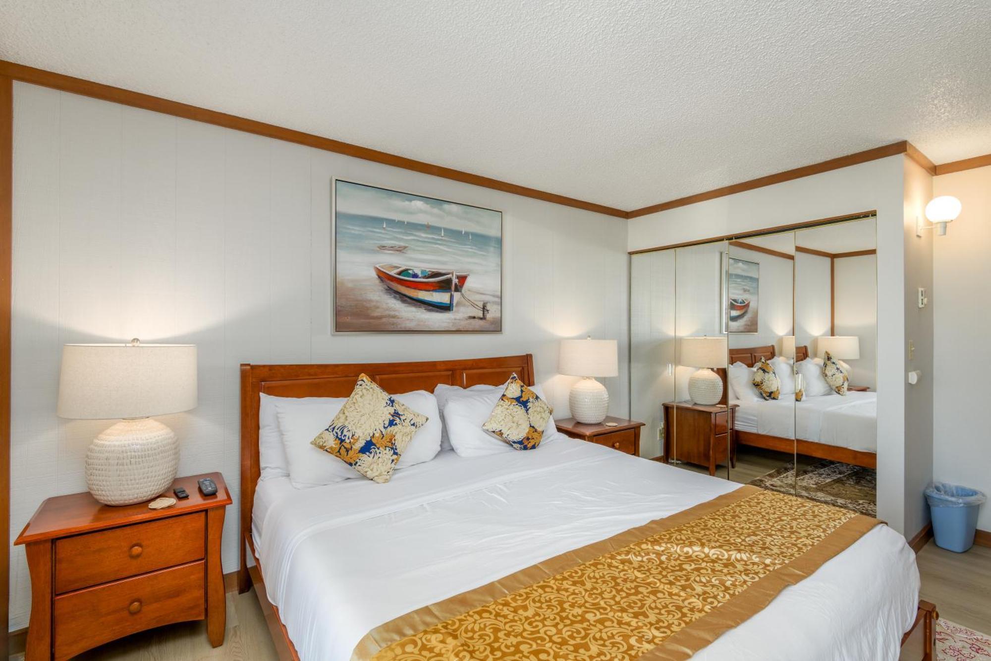 Little Creek Cove 3*