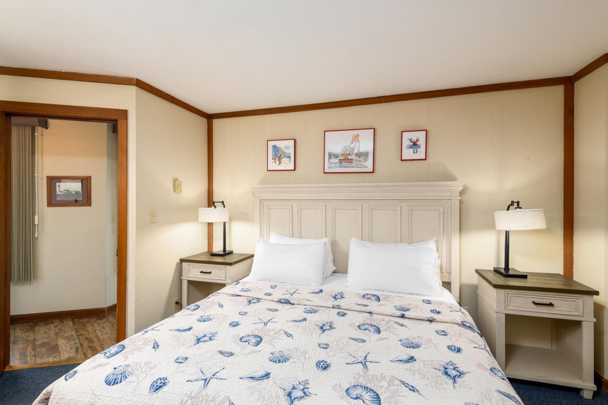 Little Creek Cove 3*