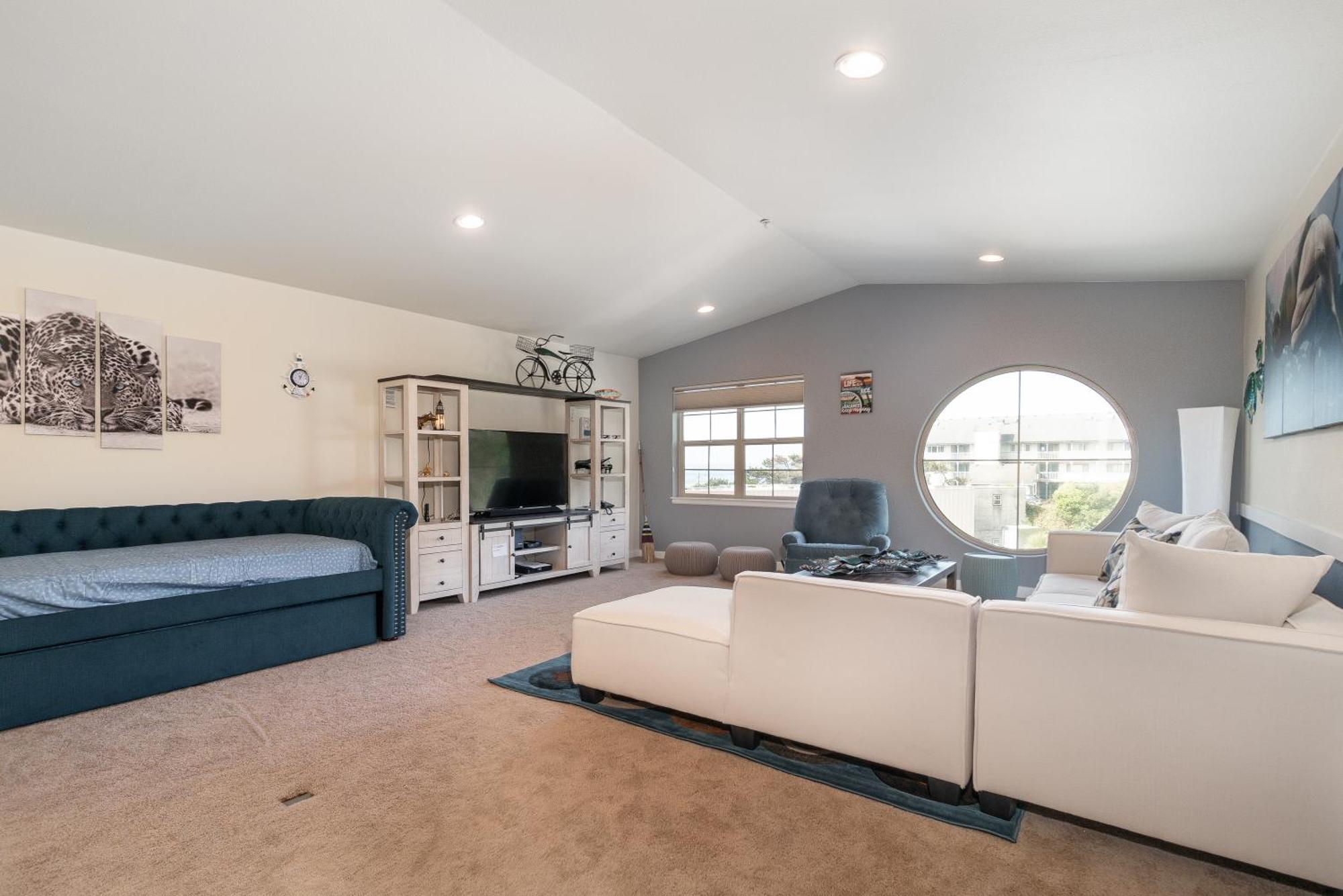 Newly Remodeled Family Friendly Ocean View - Oceanic Mirage Holiday home Newport