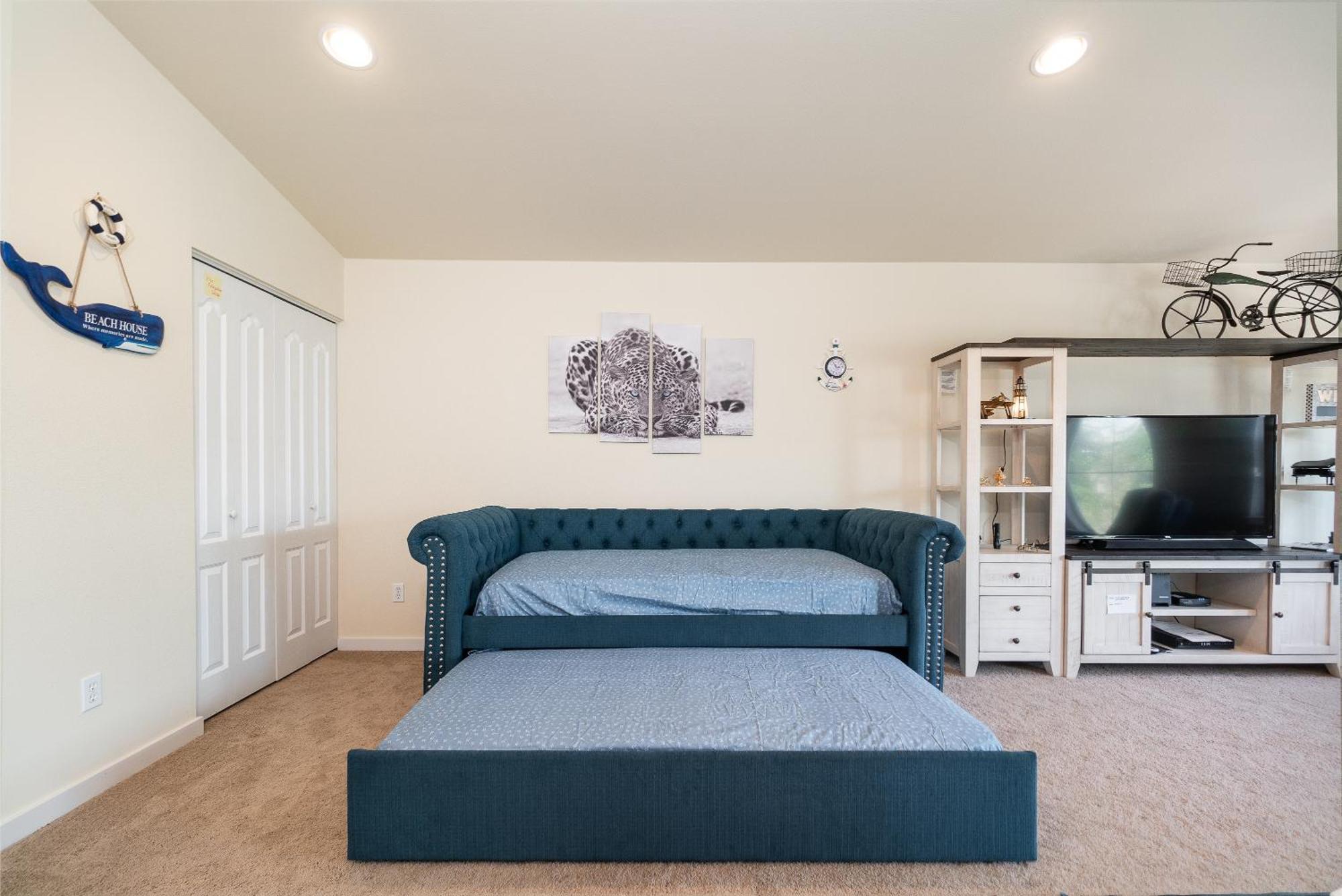 Newly Remodeled Family Friendly Ocean View - Oceanic Mirage Holiday home Newport