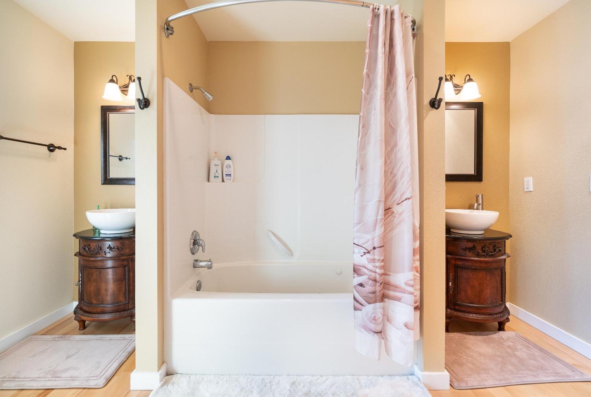 Holiday home Newly Remodeled Family Friendly Ocean View - Oceanic Mirage Newport