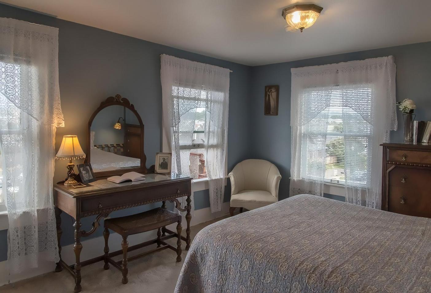 Sylvia Hotel Newport
