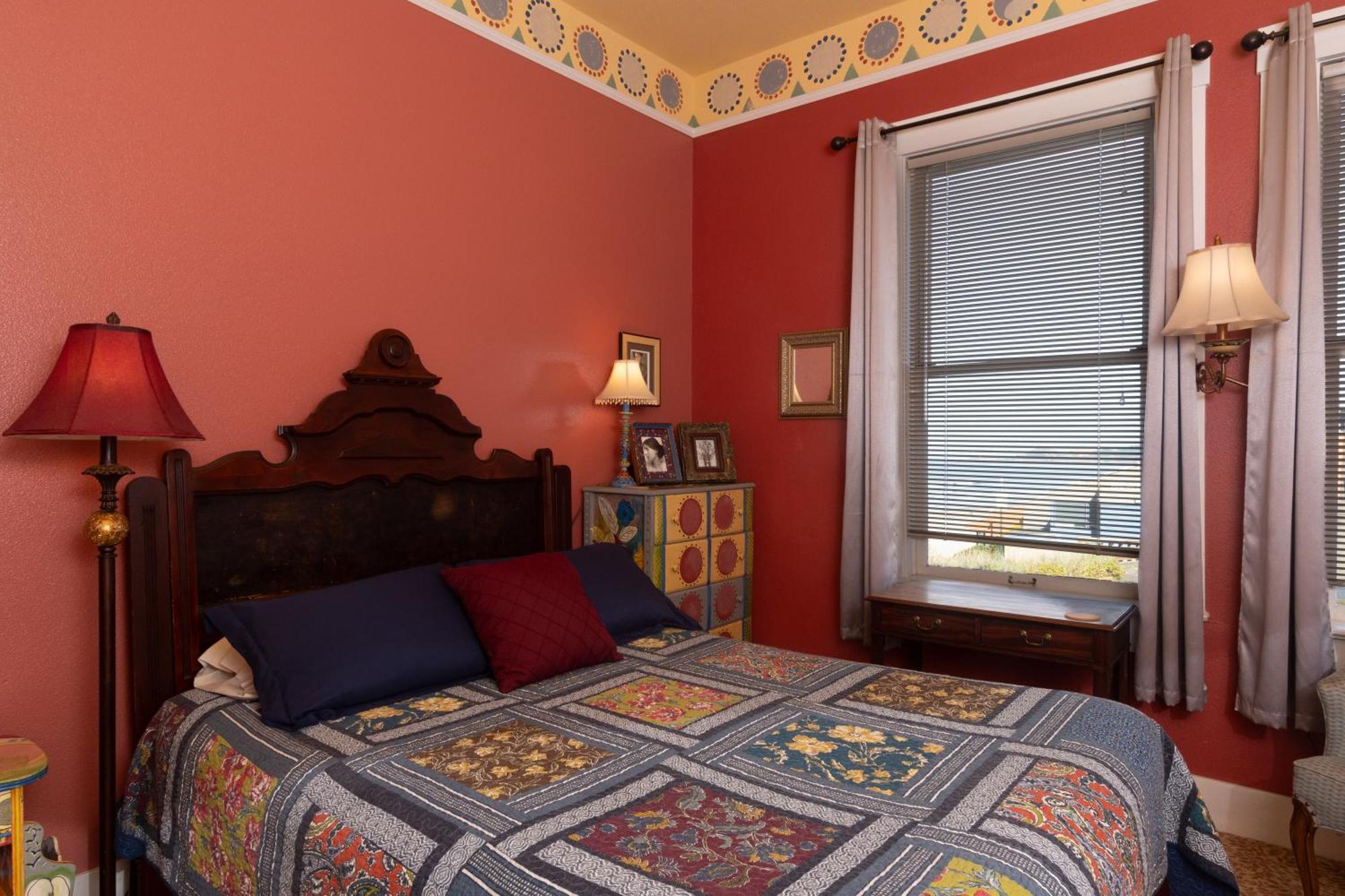 Hotel Sylvia Newport