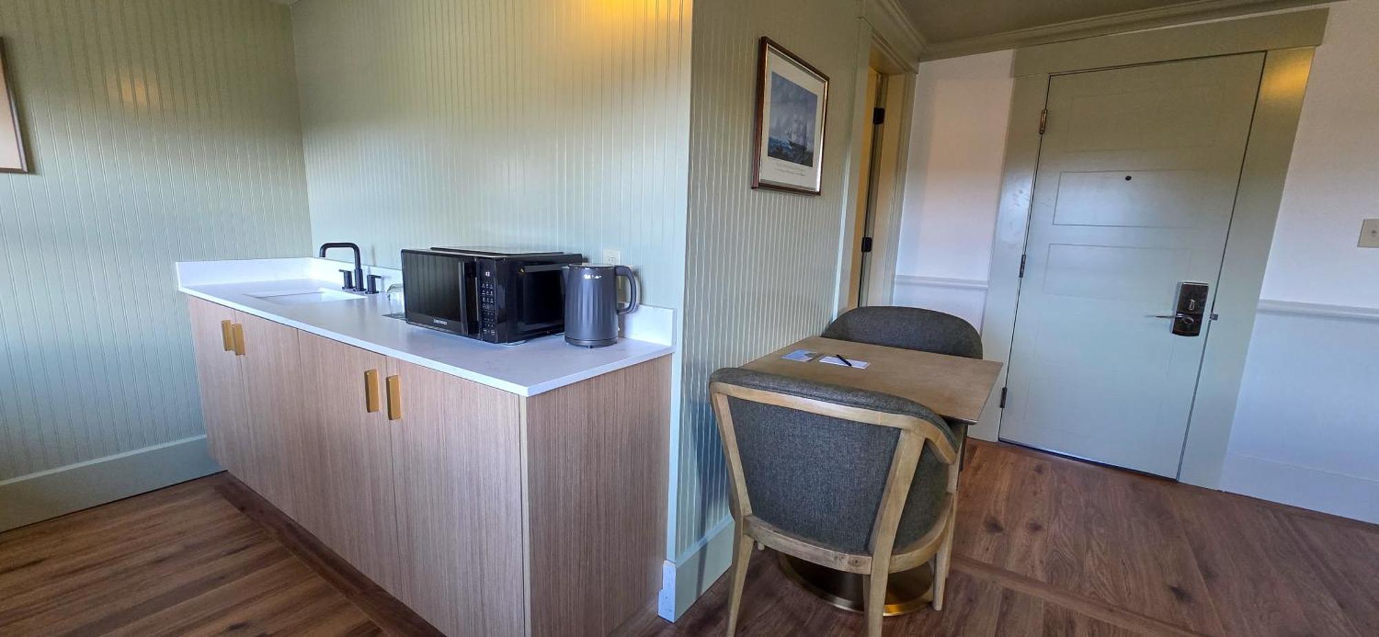 Sylvia Hotel
