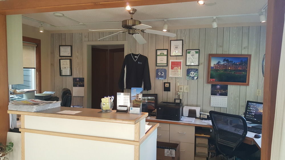 Little Creek Cove 3*