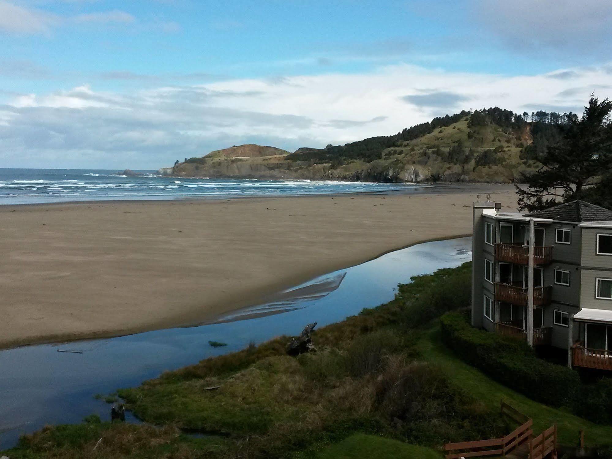 Little Creek Cove Motel Newport