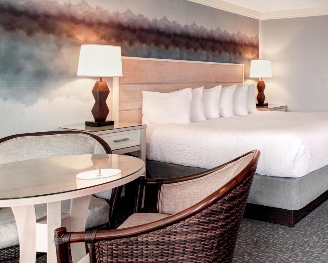 Resort Hallmark - Newport