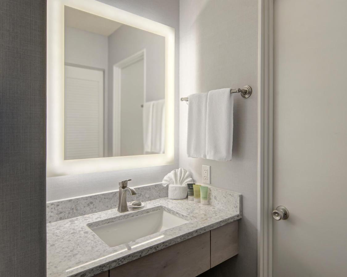 Hallmark - Resort 3*