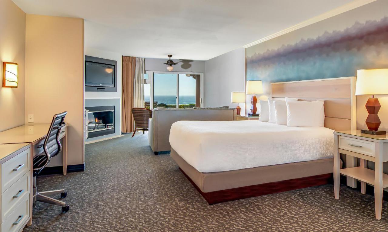 Hallmark - Resort